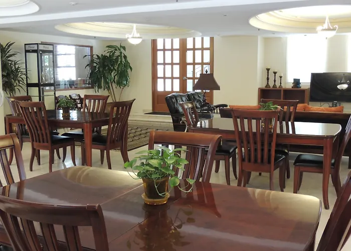 Obelisk Hotel 4*