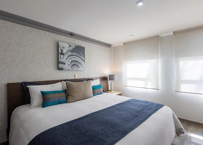 Obelisk Hotel 4*